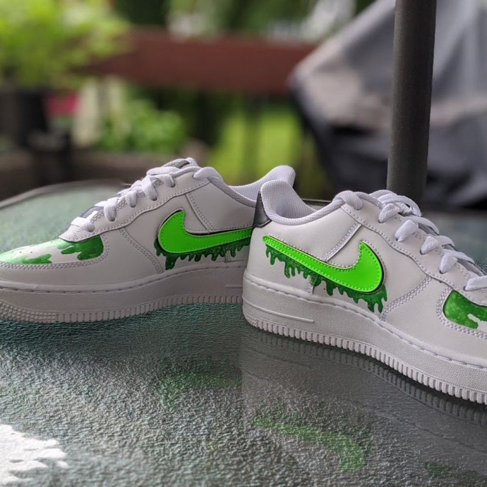 Custom Air Force 1s Slime - Picture 2 of 5
